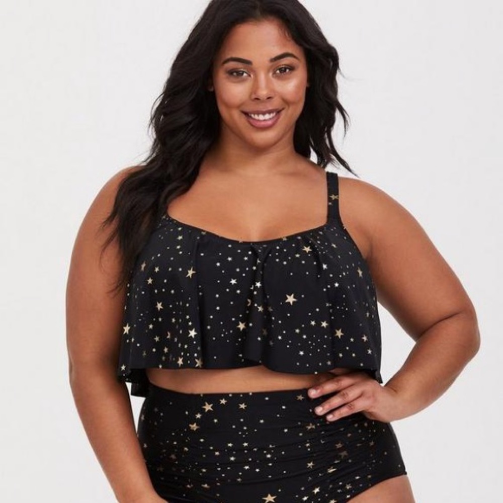 Torrid Wireless Straight Flounce Bikini Top